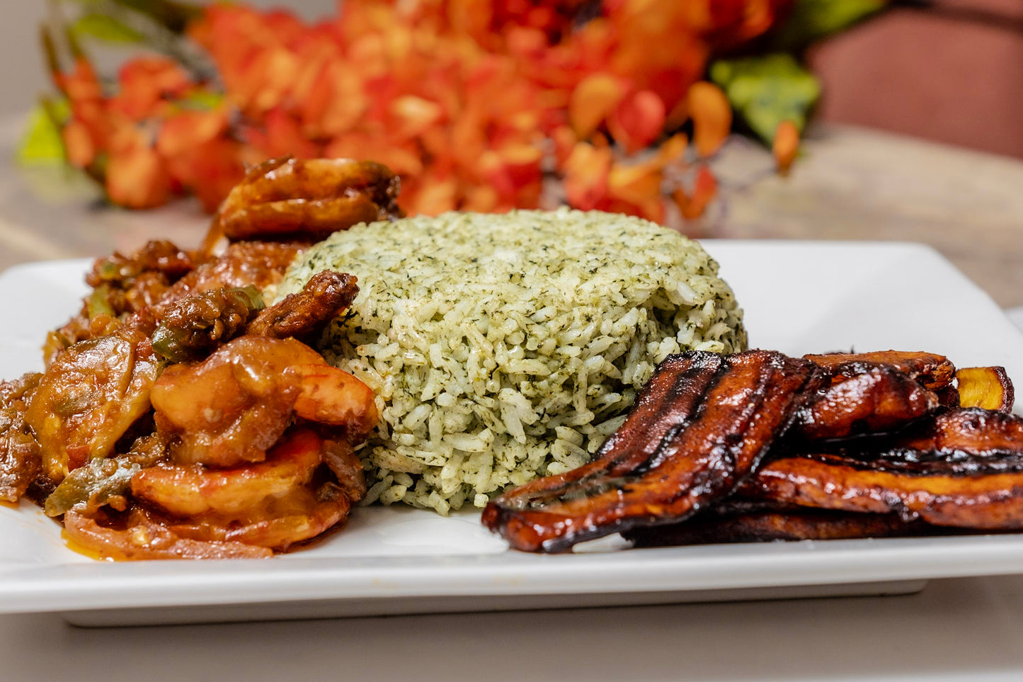 Chuck rice with shrimp and chicken