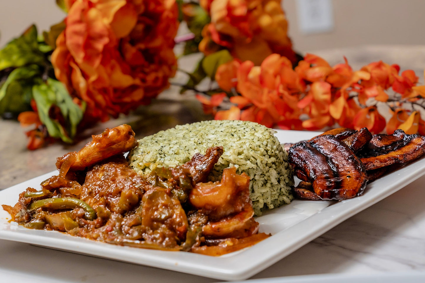 Chuck rice with shrimp and chicken